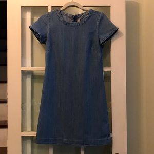 Banana Republic short sleeve, chambray dress, 2P